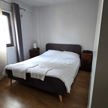 Teduktu Near Center Apartment Tirana